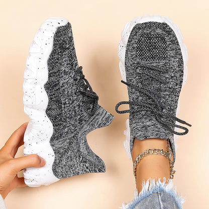 Solai Simple Snug Sneakers